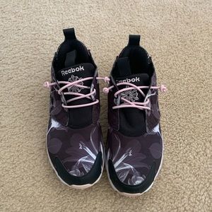 REEBOK Furylite Graphic Pink - Size 7